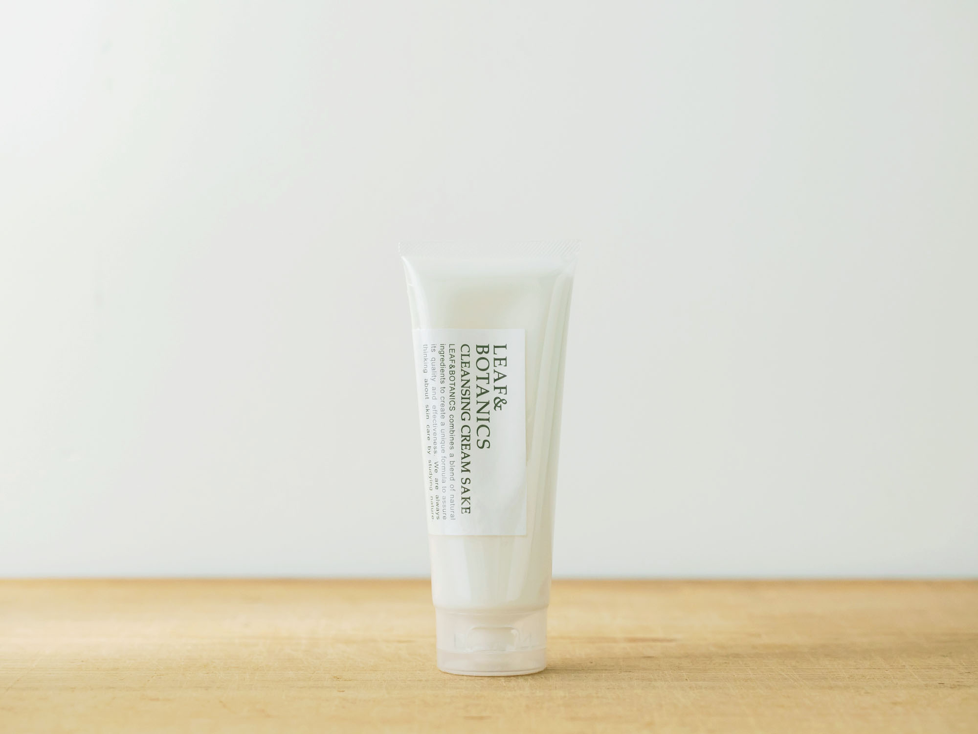 松山油脂 LEAF&BOTANICS クレンジングクリーム 純米酒